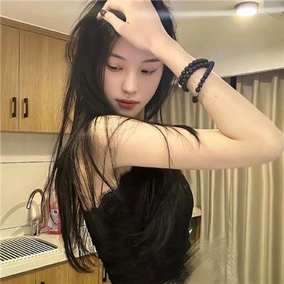 四个毕业生