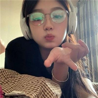 森林孤影